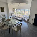 Mountain View One Bedroom Plus 1 Extra Room In Cascais شقة كاسكايس