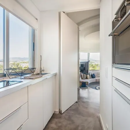 New Nomad Dreams N6 In Mountain View *