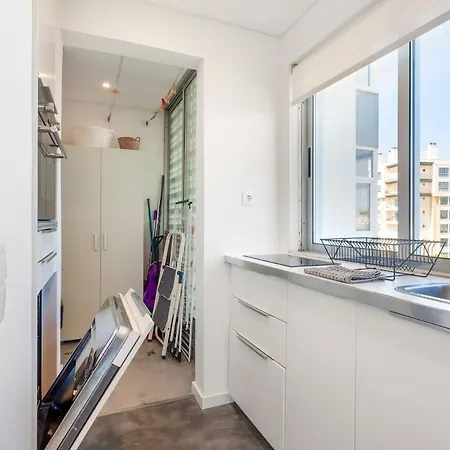 New Nomad Dreams N6 In Mountain View Apartment
