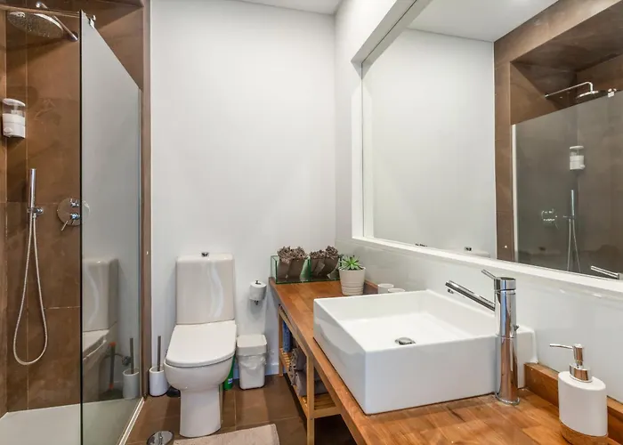 Nomad Dreams N6 One Bedroom 1 Extra In Mountain View *