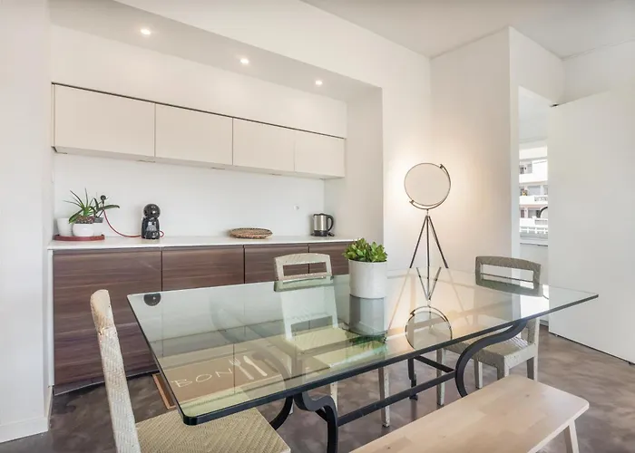 Nomad Dreams N6 One Bedroom 1 Extra In Mountain View